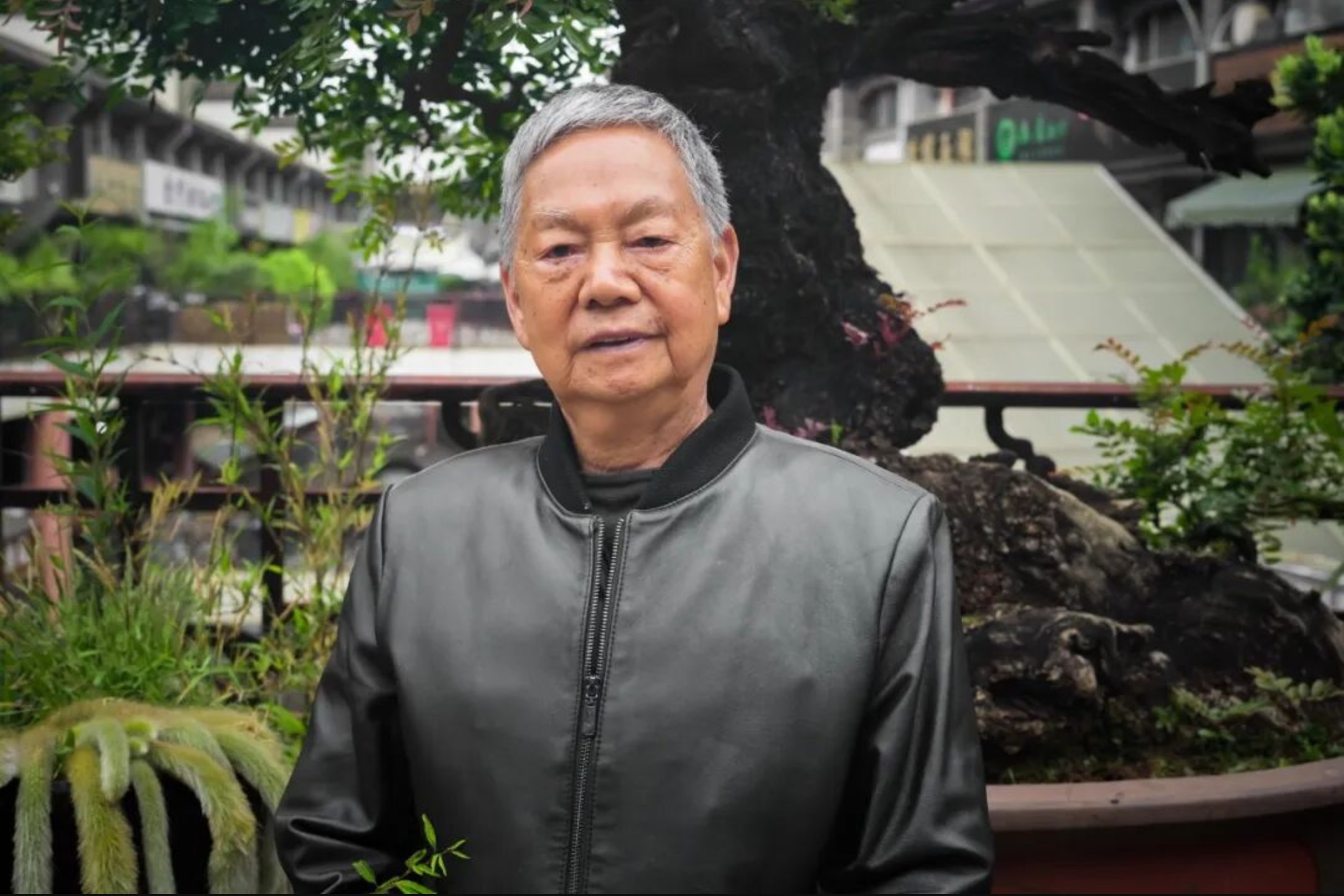 施廷勇老教授